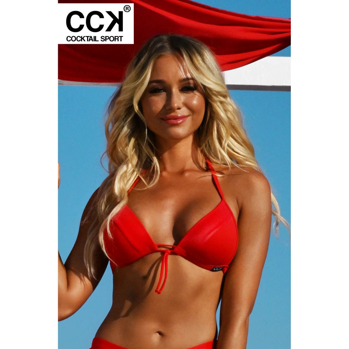 Piros, vékonypántos push up háromszög bikini felső, extra fényes, csiszolt betéttel