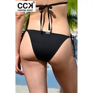 Kép 1/3 - Fekete basic, hagyományos fazonú, vékonypántos megkötős bikini alsó
